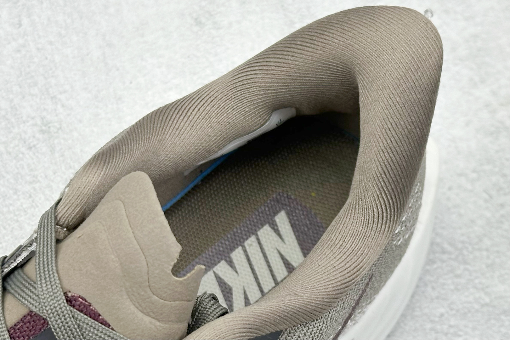 XL版 Nk Air Zoom Pegasus 35 飞马系列透气缓震运动跑鞋
#全新一代拥有 Z