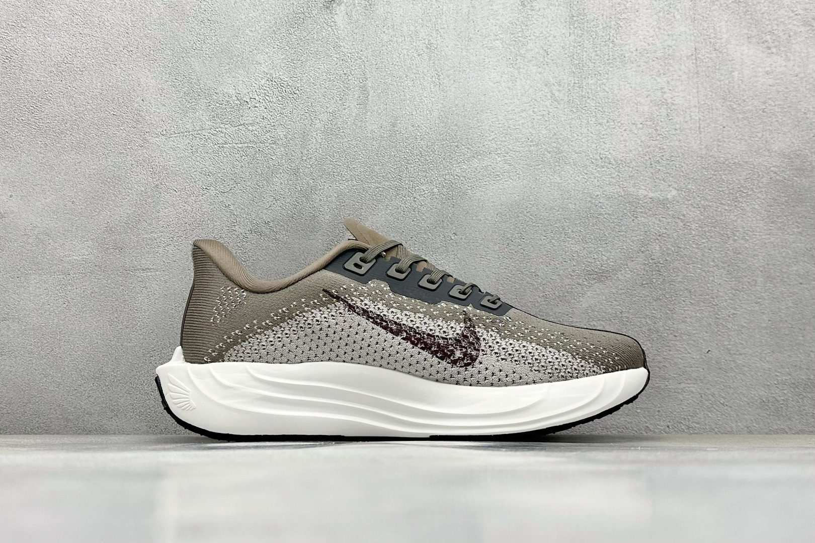 XL版 Nk Air Zoom Pegasus 35 飞马系列透气缓震运动跑鞋
#全新一代拥有 Z