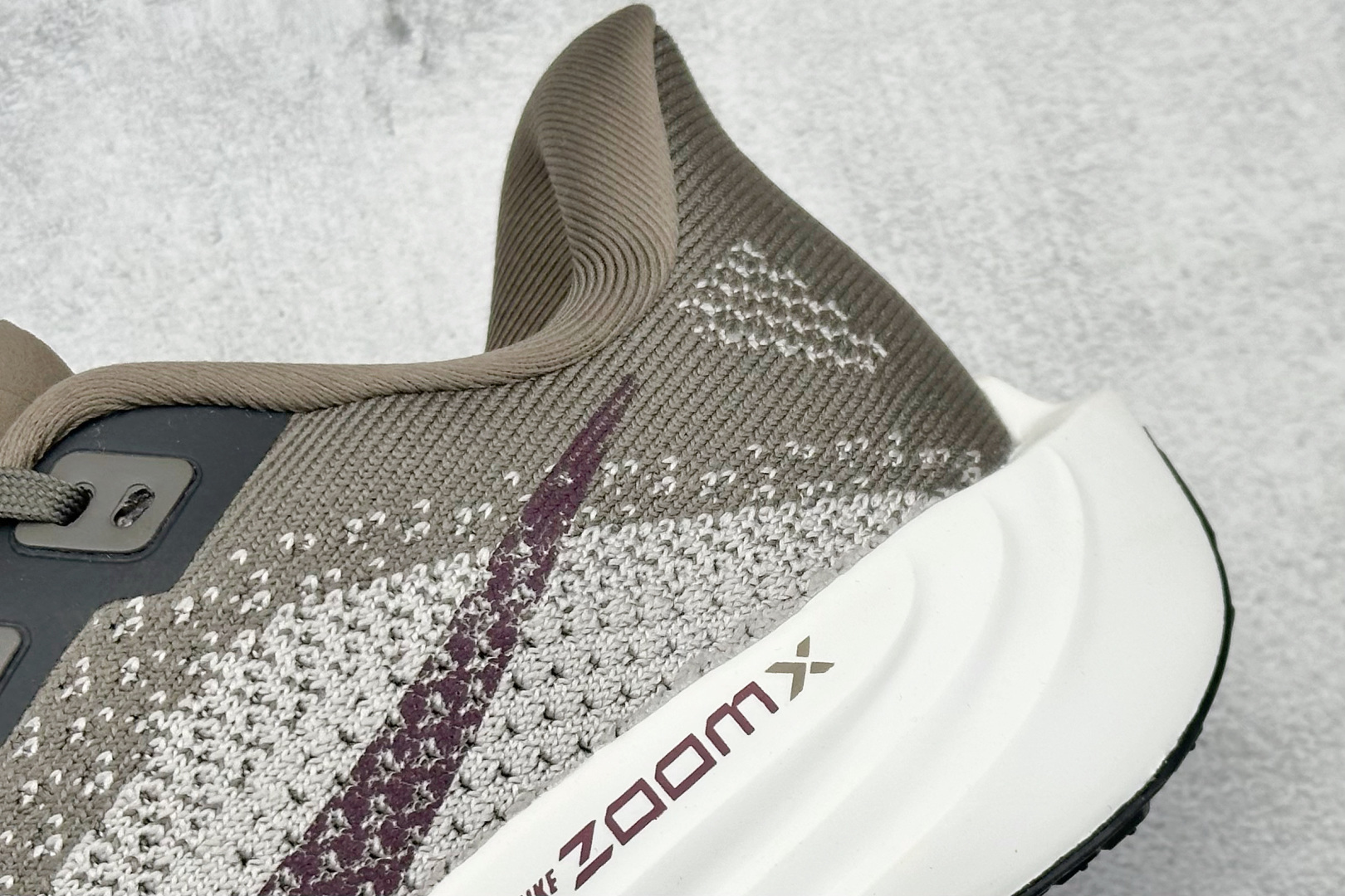 XL版 Nk Air Zoom Pegasus 35 飞马系列透气缓震运动跑鞋
#全新一代拥有 Z