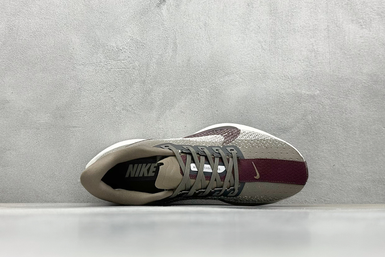 XL版 Nk Air Zoom Pegasus 35 飞马系列透气缓震运动跑鞋
#全新一代拥有 Z