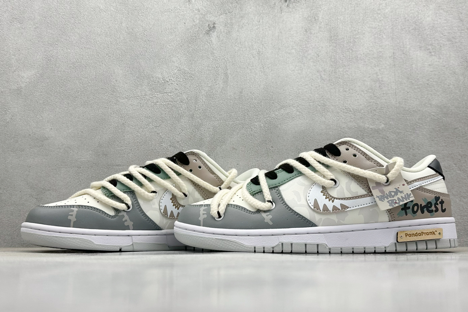  
FS版 Nike SB Dunk Low 森林果实
纯原大厂出品 极力推荐
原装头层材料 独家版型蒸