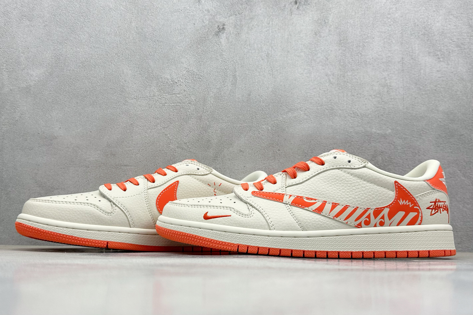 XC版 Travis Scott x Nike Air Jordan 1 Low x Stussy