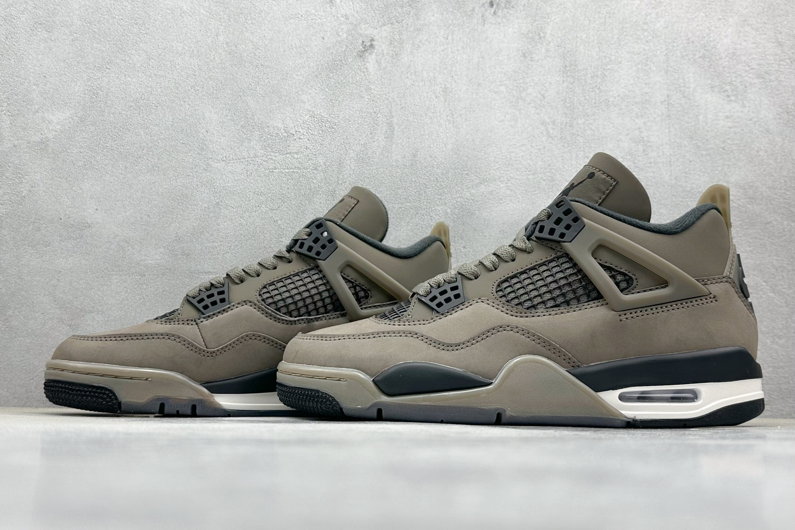  
F性价比 Air Jordan AJ4 Retro 摩卡
原楦原纸板同源开发 完美呈现乔4的版型 内