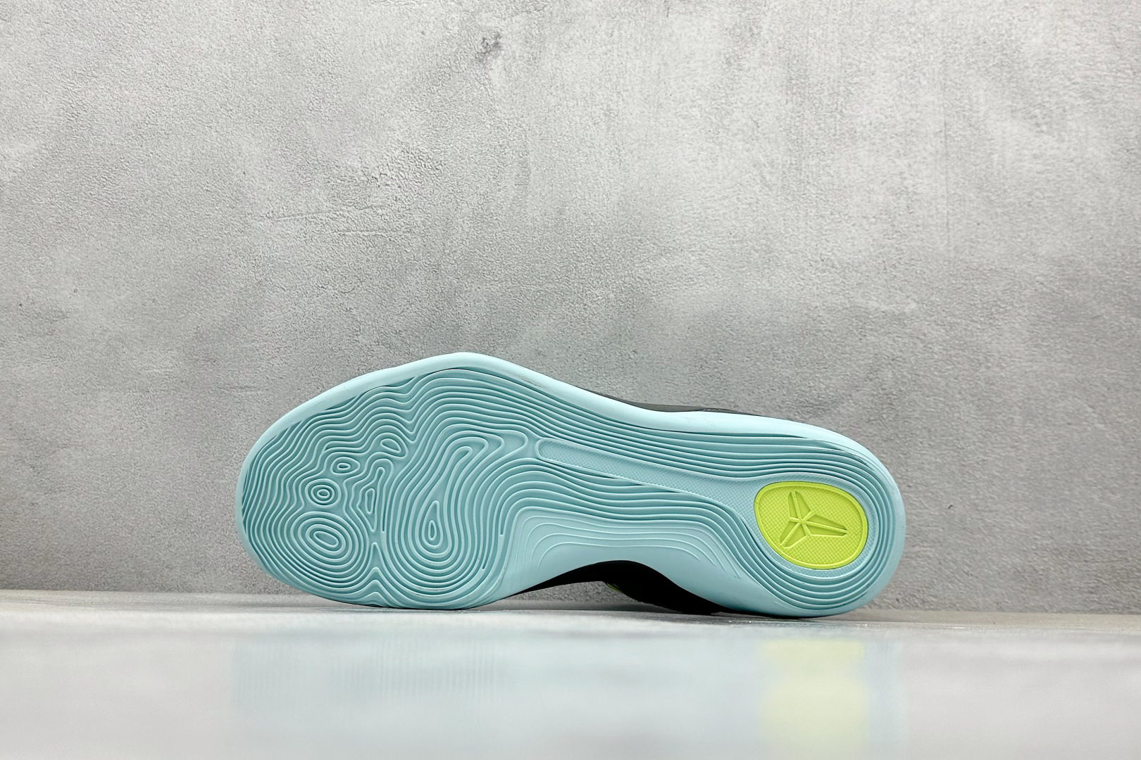 GJR版 NK Kobe 9 Elite Protro 科比九代精英款低帮实战篮球鞋 641714-400