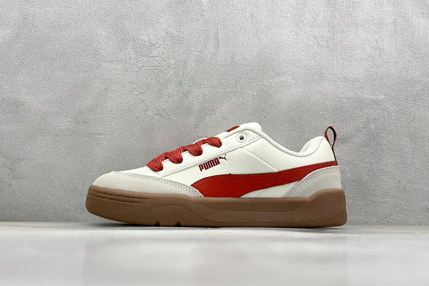  
TG版 Puma Park Lifestyle 米白红
彪马防滑耐磨低帮德训板鞋
孔眼底座和脚趾凸起