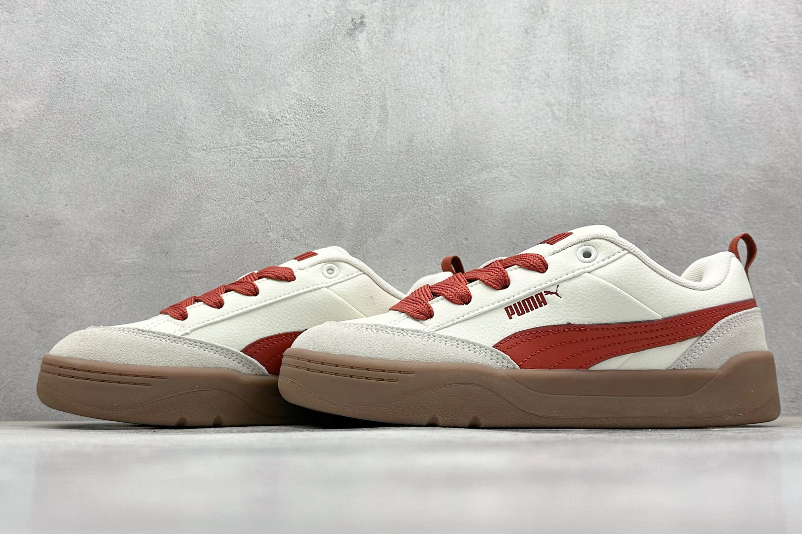  
TG版 Puma Park Lifestyle 米白红
彪马防滑耐磨低帮德训板鞋
孔眼底座和脚趾凸起