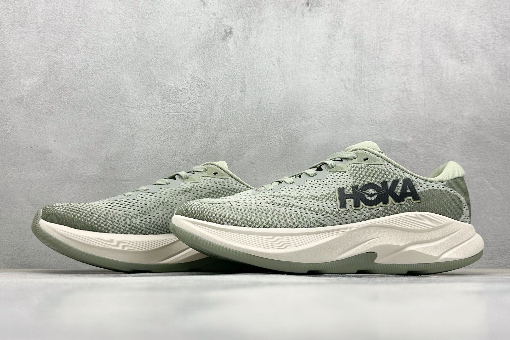  
Hoka One One Rincon 4  林康4代公路休闲跑步鞋 
#独家首发 纯原公司级 渠道