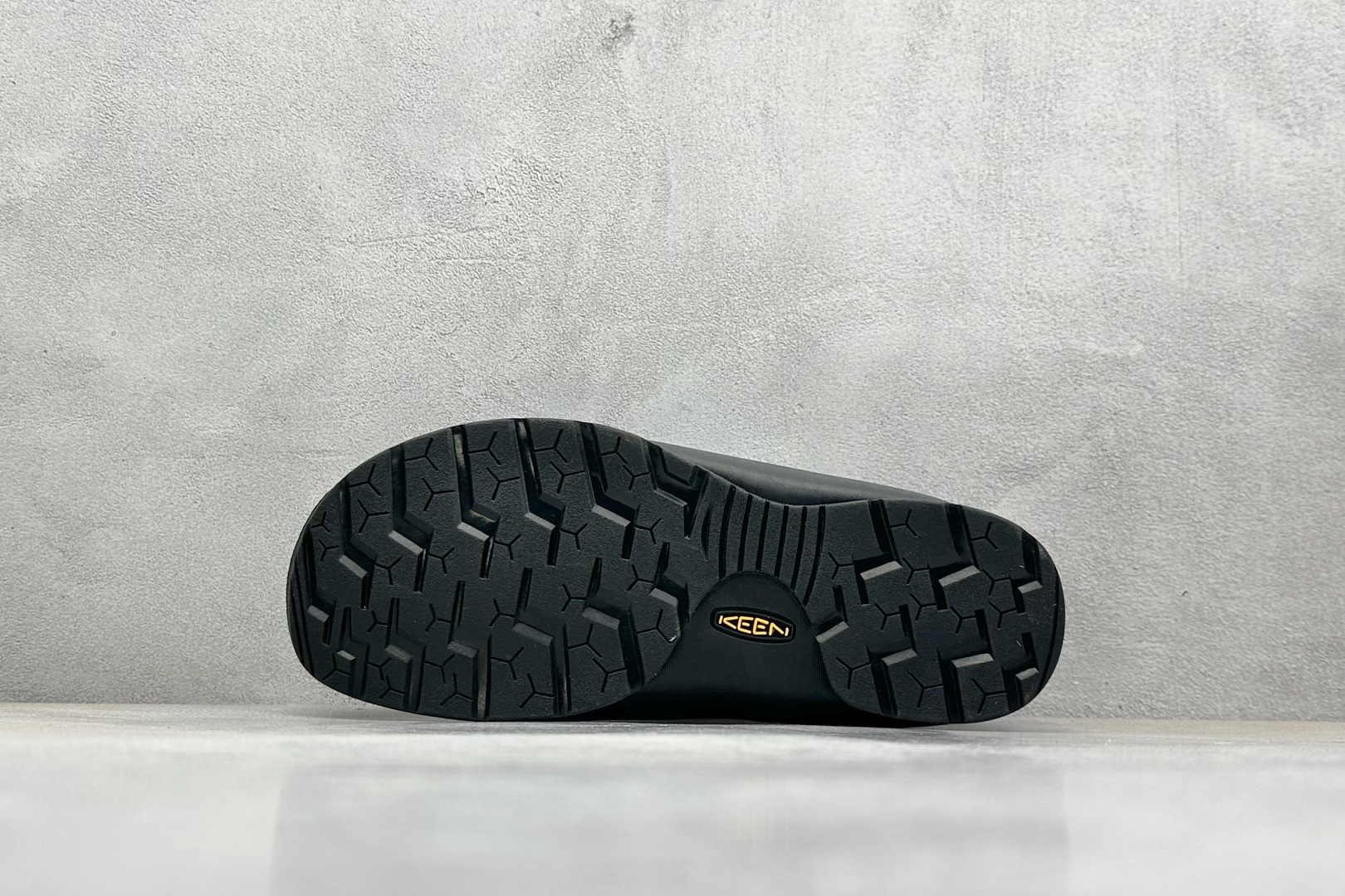  终端放店
BK版 KEEN 科恩二代 Jasper 山系户外鞋
中山原单货 极力推荐版本
日系街头复古
