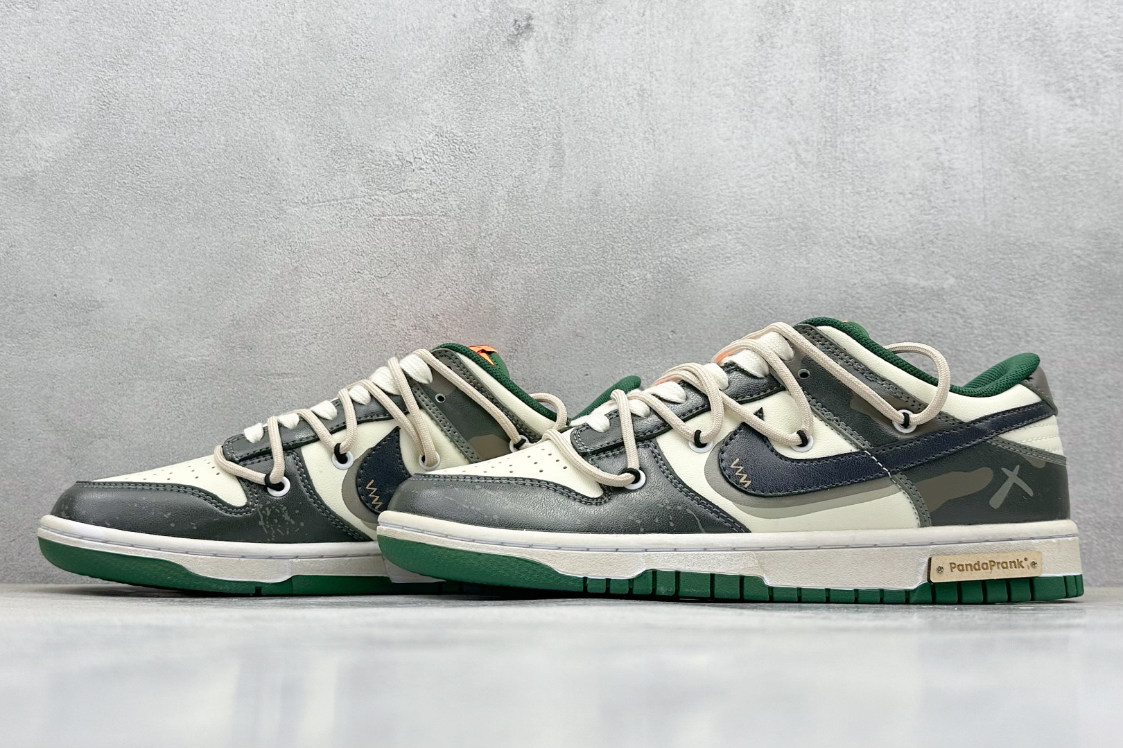 高版本牛货🐮区别市场垃级货🗯️同图不同价为版本不同 ✅ 430💰
Nike SB Dunk Low 荒野矿石
纯原大厂出品 极力推荐
原装头层材料 独家版型蒸餾加工
帶來的是更好的视觉和脚感体验
大厂纯原品质出货 清洁度 电绣工艺
皮料切割干净无任何毛边 细节完美
货号:DD1391-300
尺码:35.5-46
编码:39