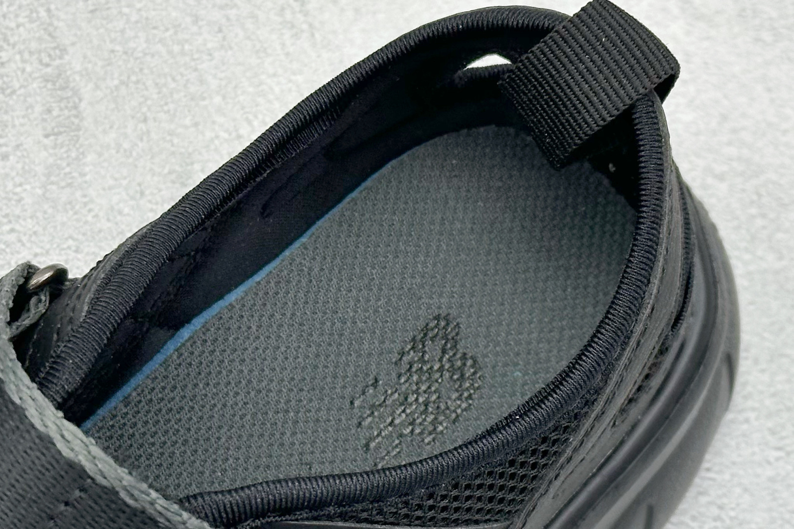180 New Balance Breeze 新百伦玛丽珍低帮生活休闲鞋 SD2202BK