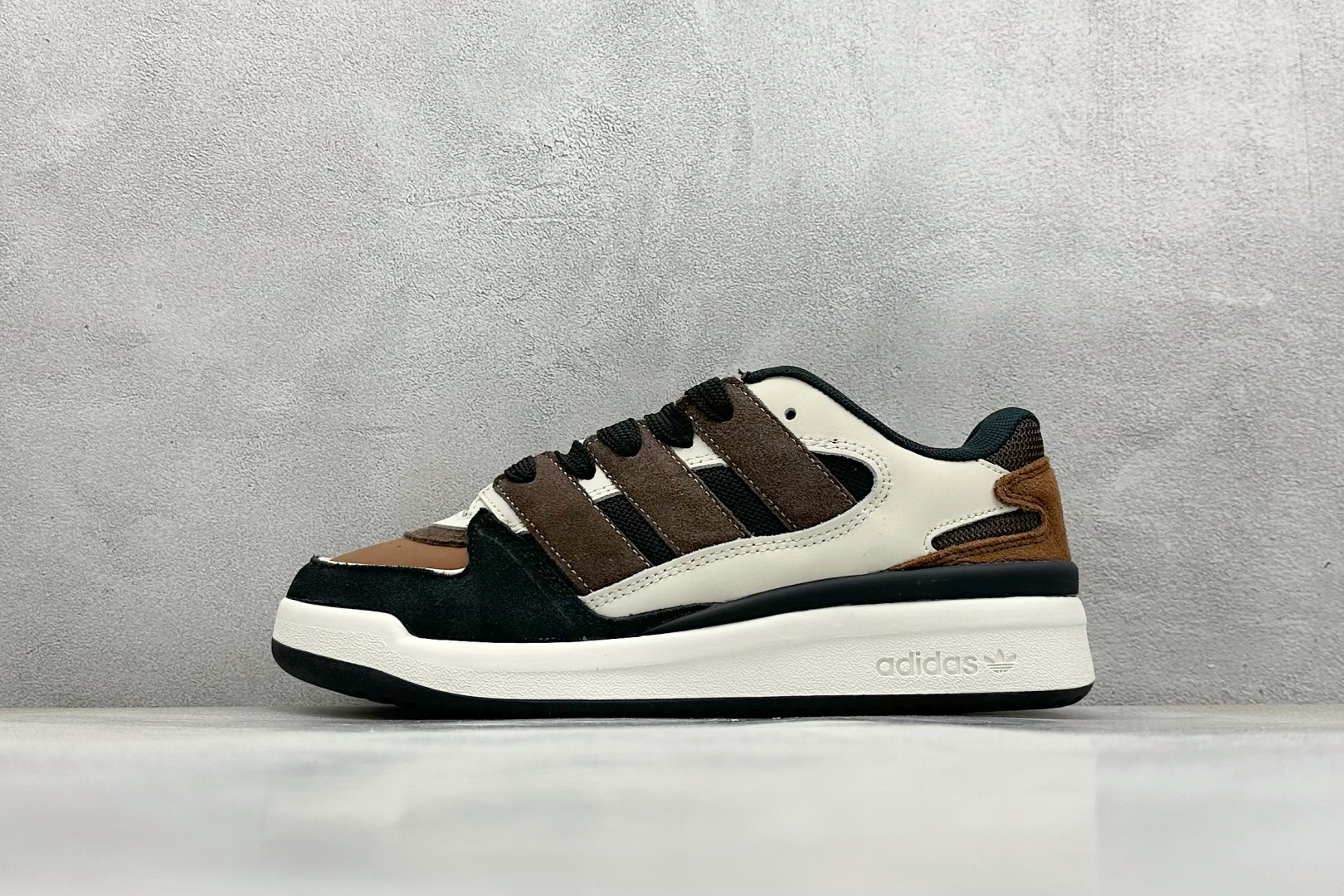 190 Adidas originals Forum 2000 CL 三叶草低帮 复古潮流休闲面包鞋 JS3160