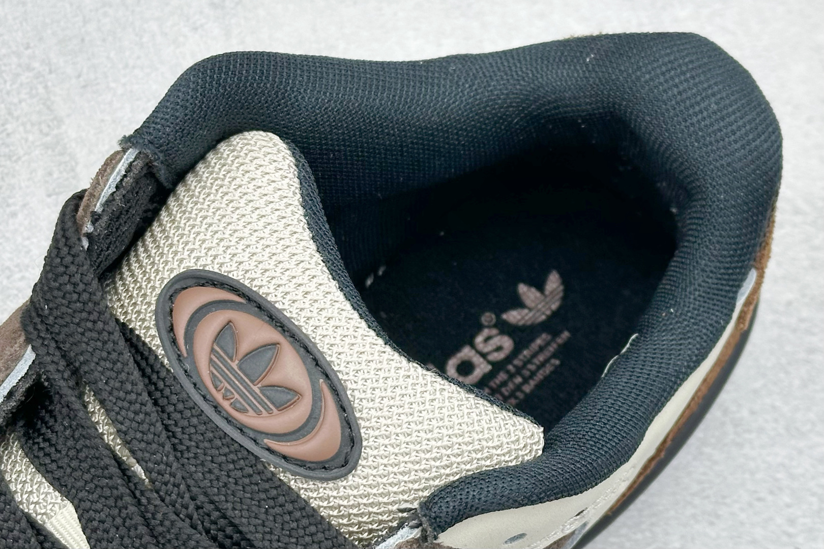 190 Adidas originals Forum 2000 CL 三叶草低帮 复古潮流休闲面包鞋 JS3160