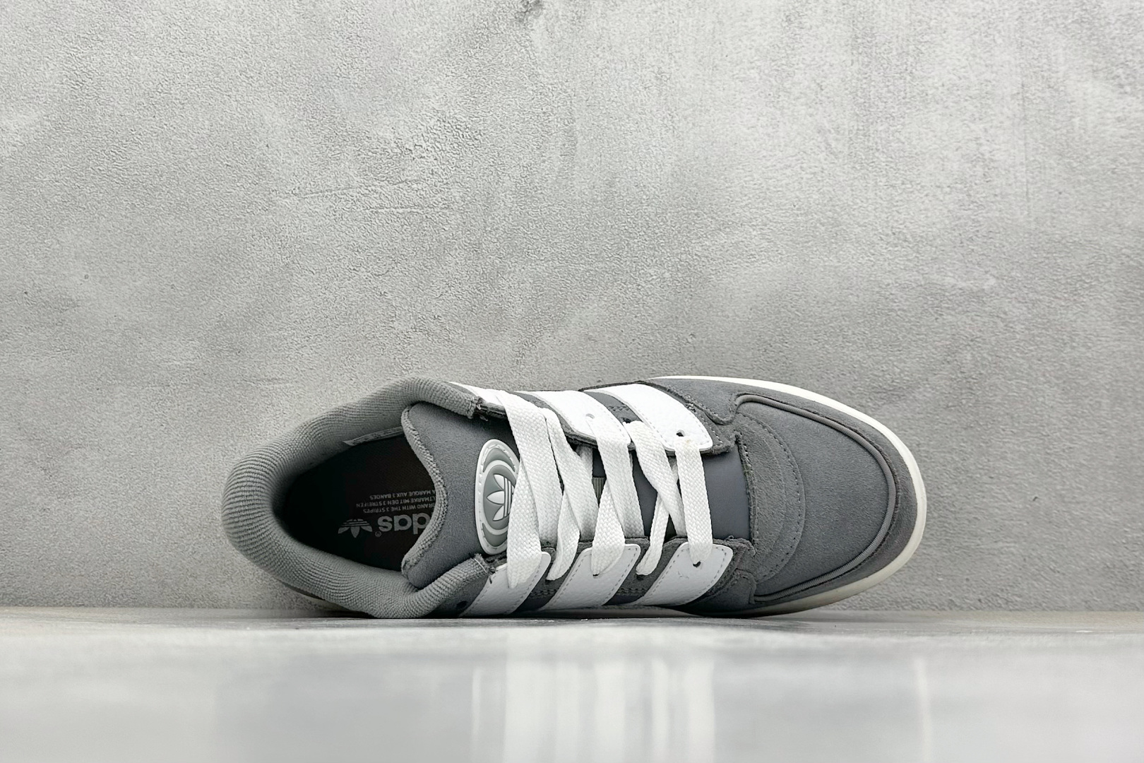 190 Adidas originals Forum 2000 CL 三叶草低帮 复古潮流休闲面包鞋 JS0997