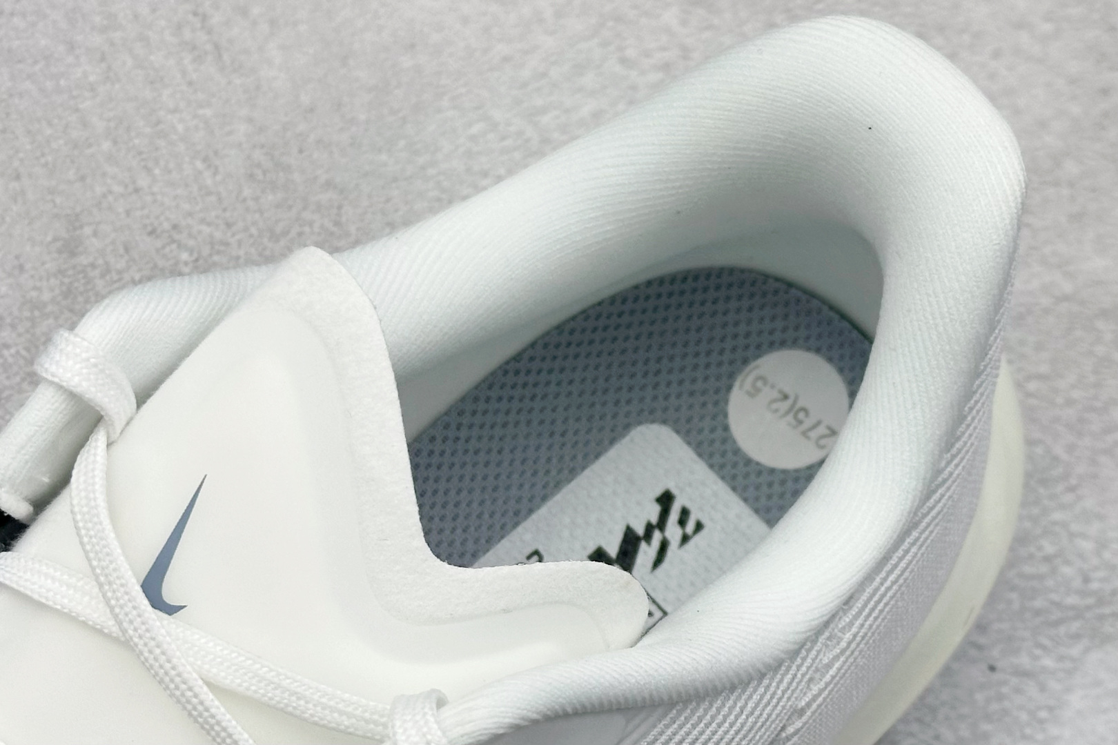 180 Nk Zoom Rival Fly 4 耐克超弹轻盈跑步鞋 FV6040-102