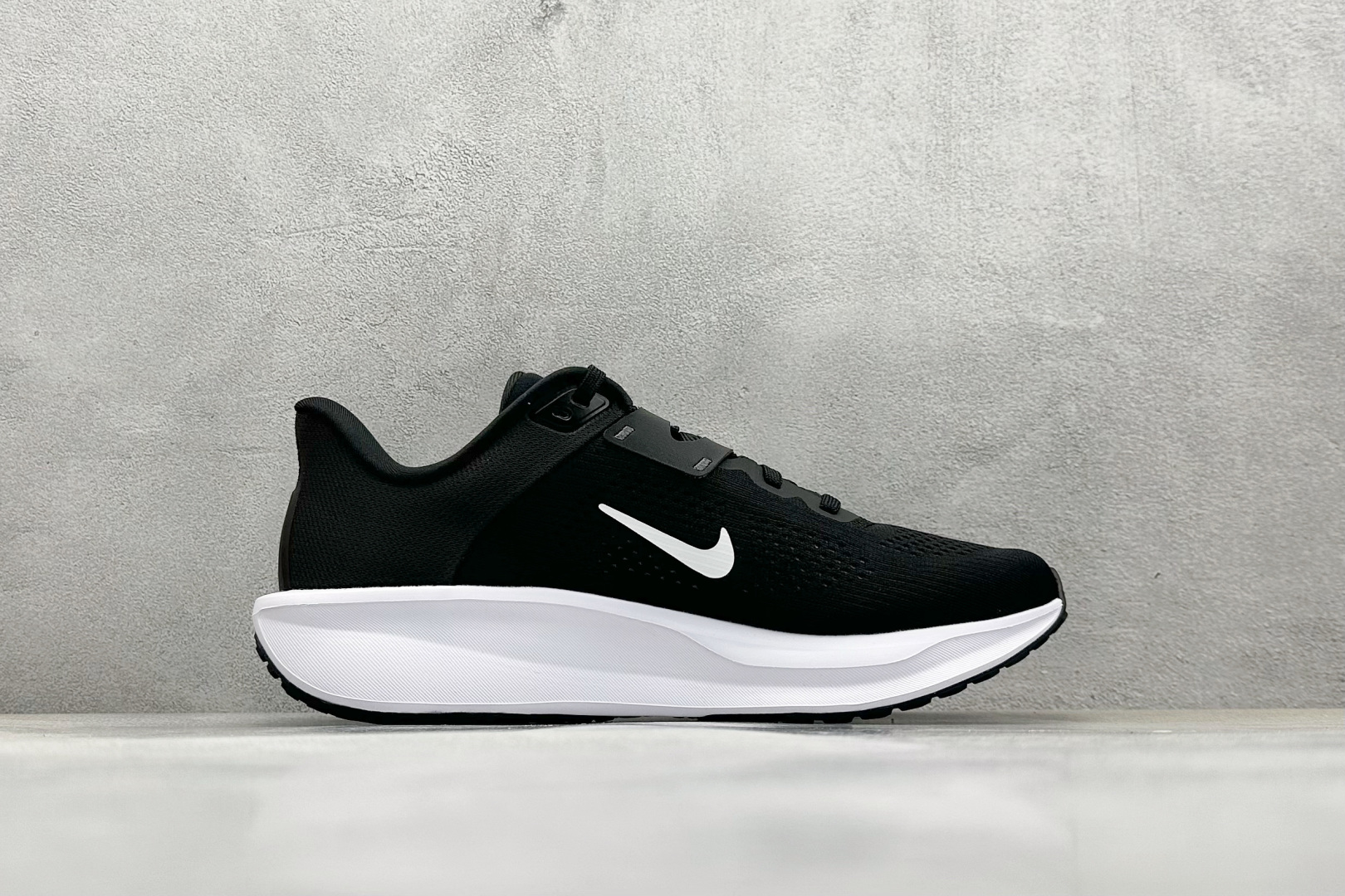 180 Nike Quest 6极速6代 网面透气 时尚休闲跑步鞋 FD6033-001