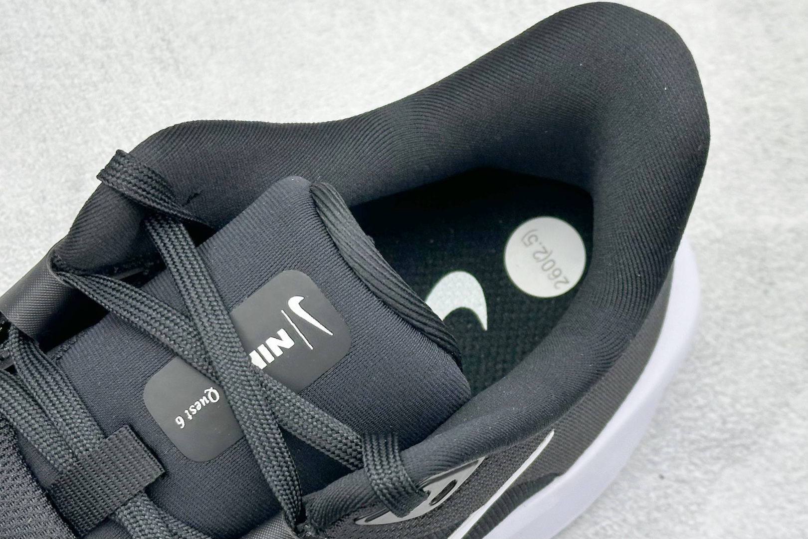 180 Nike Quest 6极速6代 网面透气 时尚休闲跑步鞋 FD6033-001