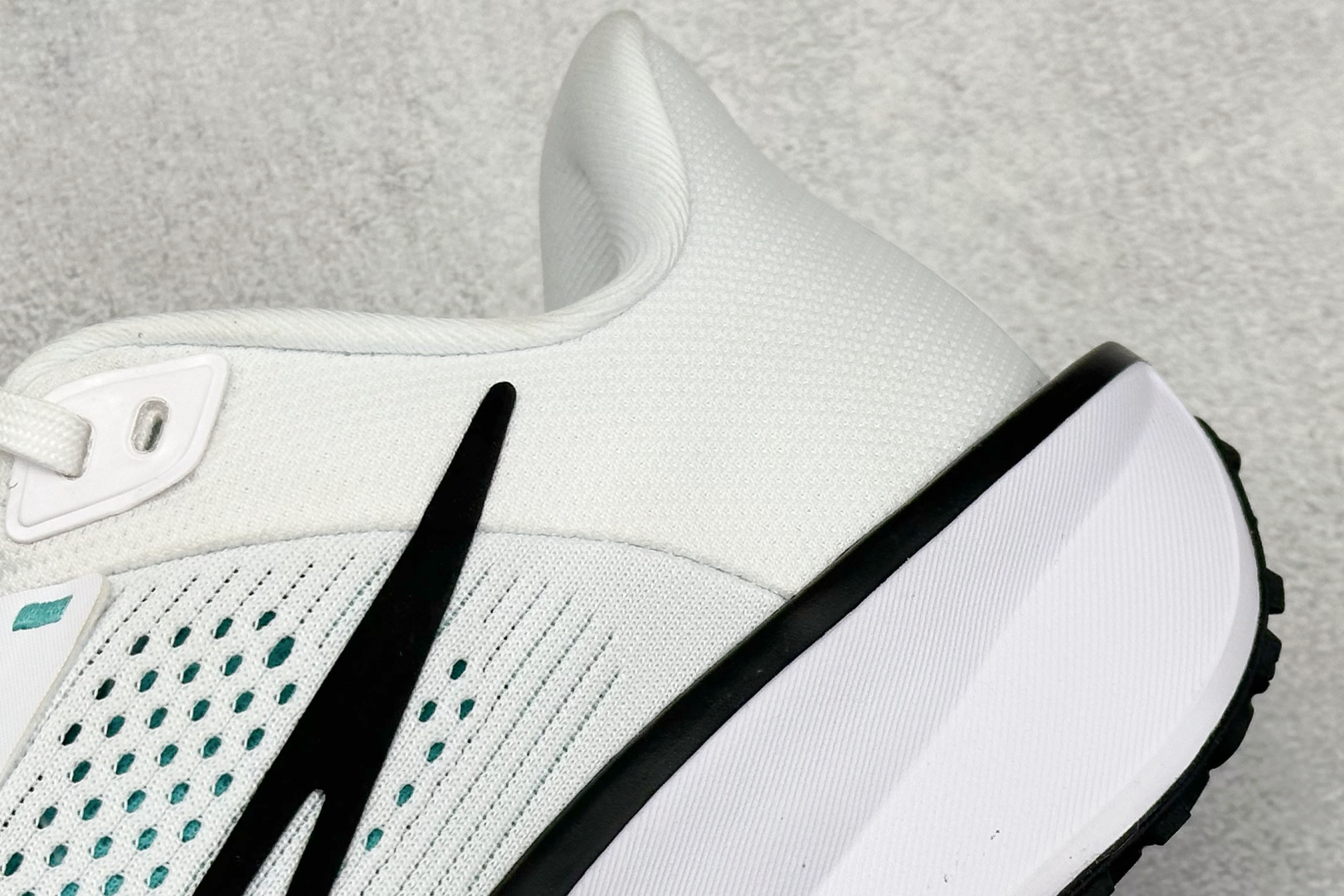 Nike Quest 6极速6代 网面透气 时尚休闲跑步鞋 FD6033-105