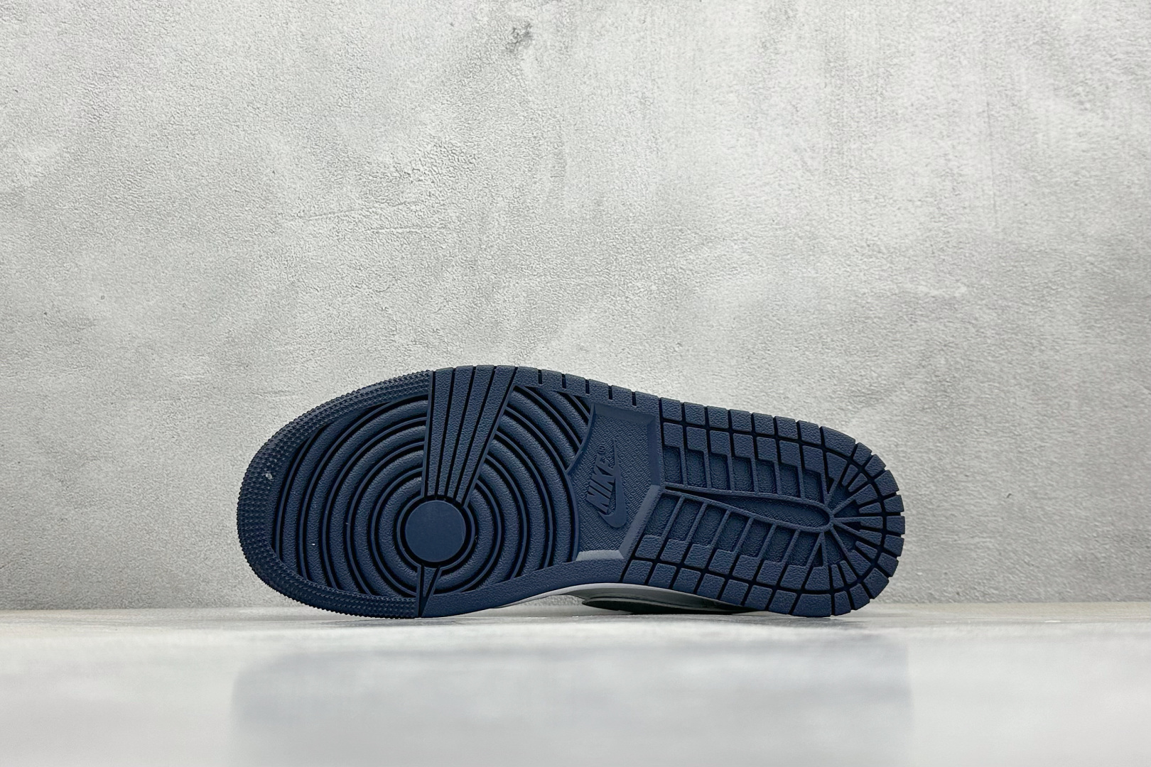 220 Air Jordan 1 Low 低帮复古篮球鞋 553558-414