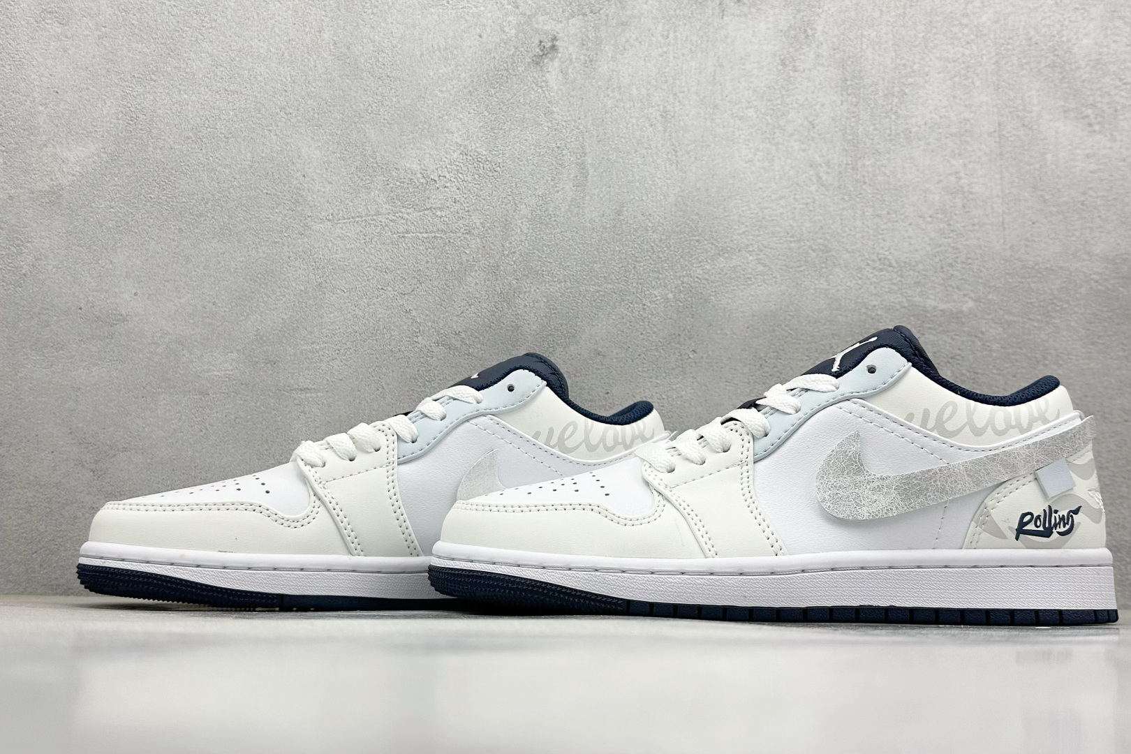 220 Air Jordan 1 Low 低帮复古篮球鞋 553558-414