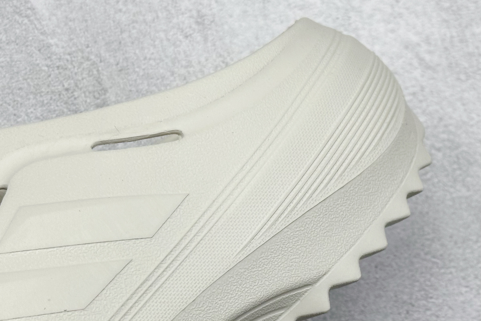 AD OZWAVE CLOG稳定缓震回弹厚底老爹拖鞋 厨师鞋二代 JR6758