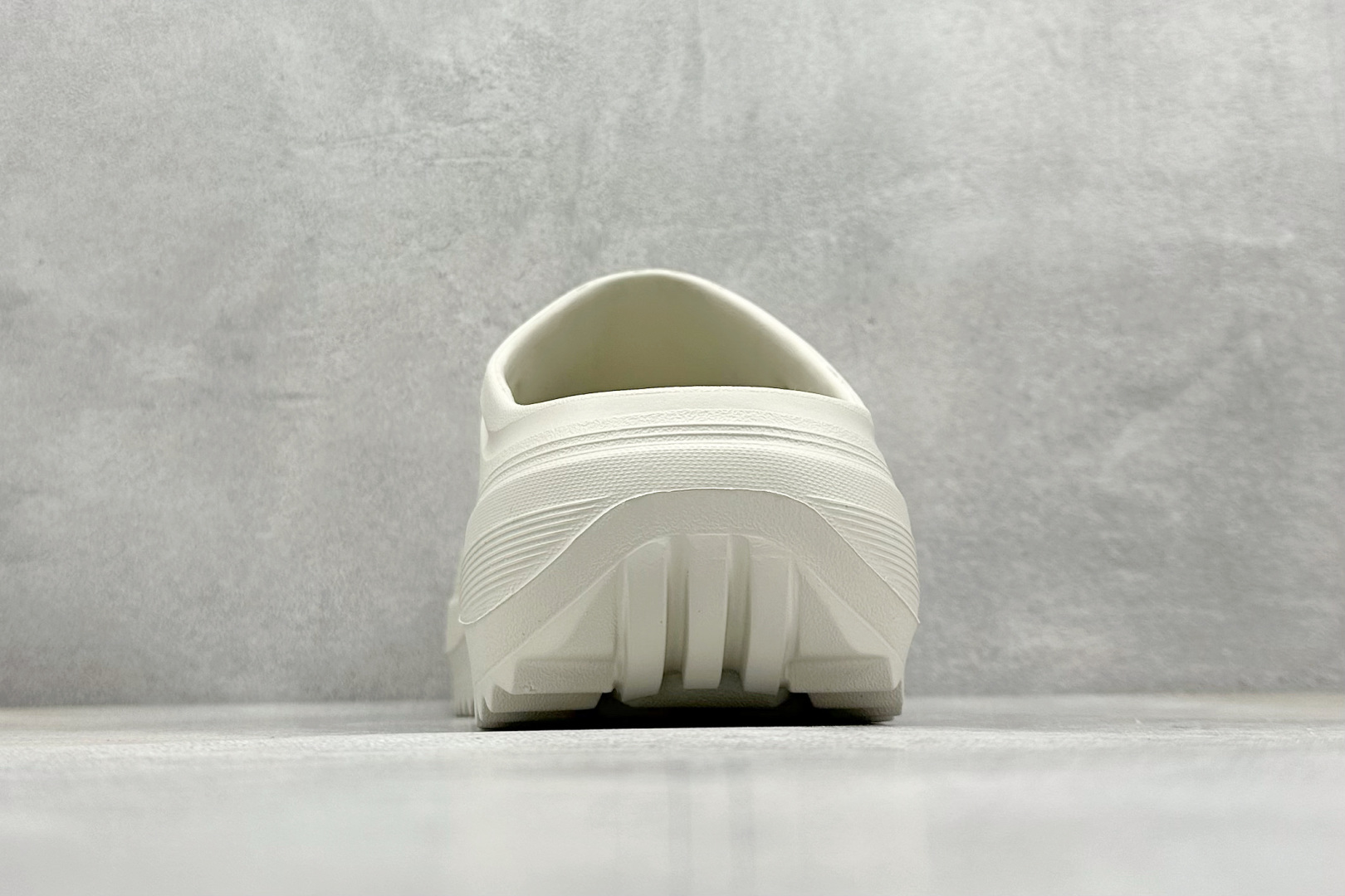 AD OZWAVE CLOG稳定缓震回弹厚底老爹拖鞋 厨师鞋二代 JR6758
