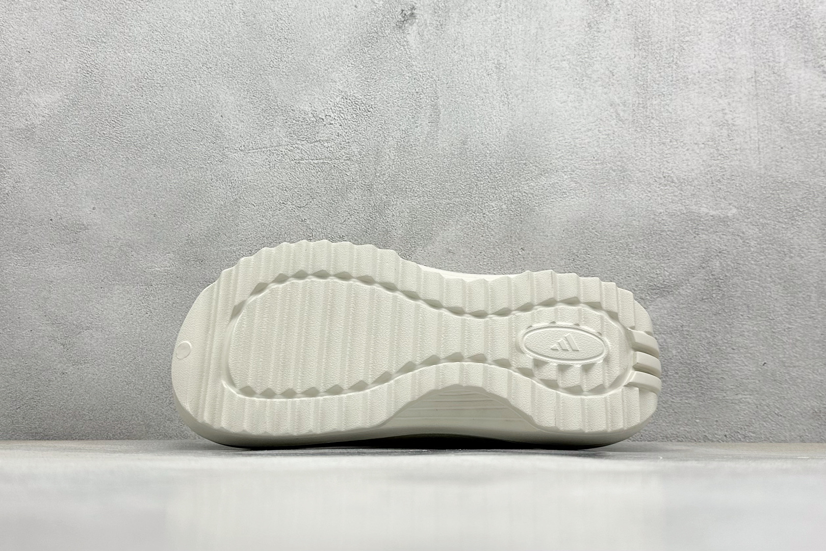 AD OZWAVE CLOG稳定缓震回弹厚底老爹拖鞋 厨师鞋二代 JR6758