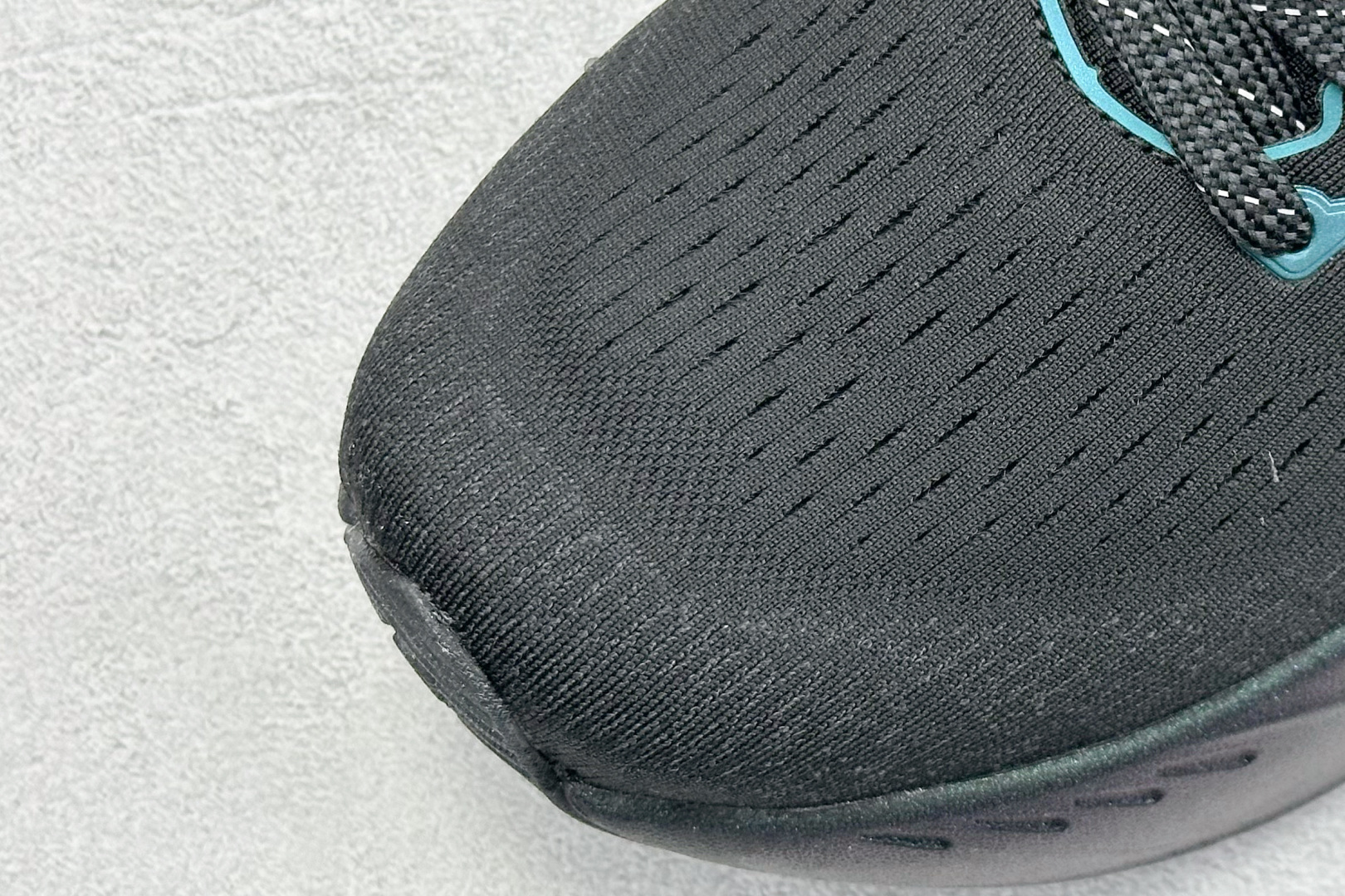  
Brooks 布鲁克斯 Glycerin Max
超弹轻盈跑步鞋 
低帮透气缓震支撑休闲运动慢跑鞋

