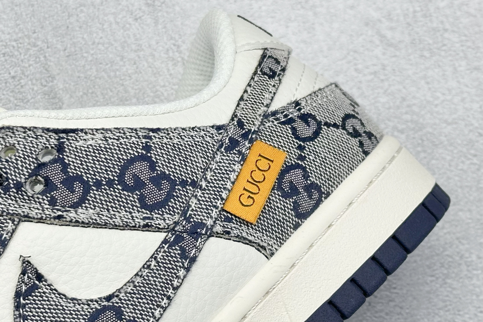 终端放店
XC版 Nk SB Dunk Low 古驰联名-墨蓝 周年高端定制 低帮休闲板鞋
#定制鞋