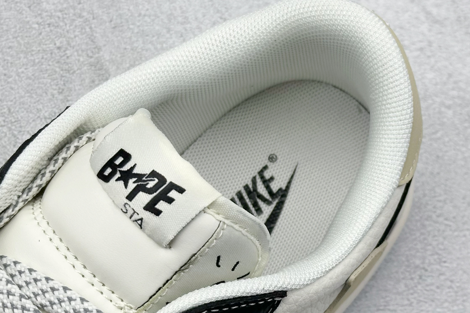 终端放店
XC版 Travis Scott x Fragment Design x Air Jorda