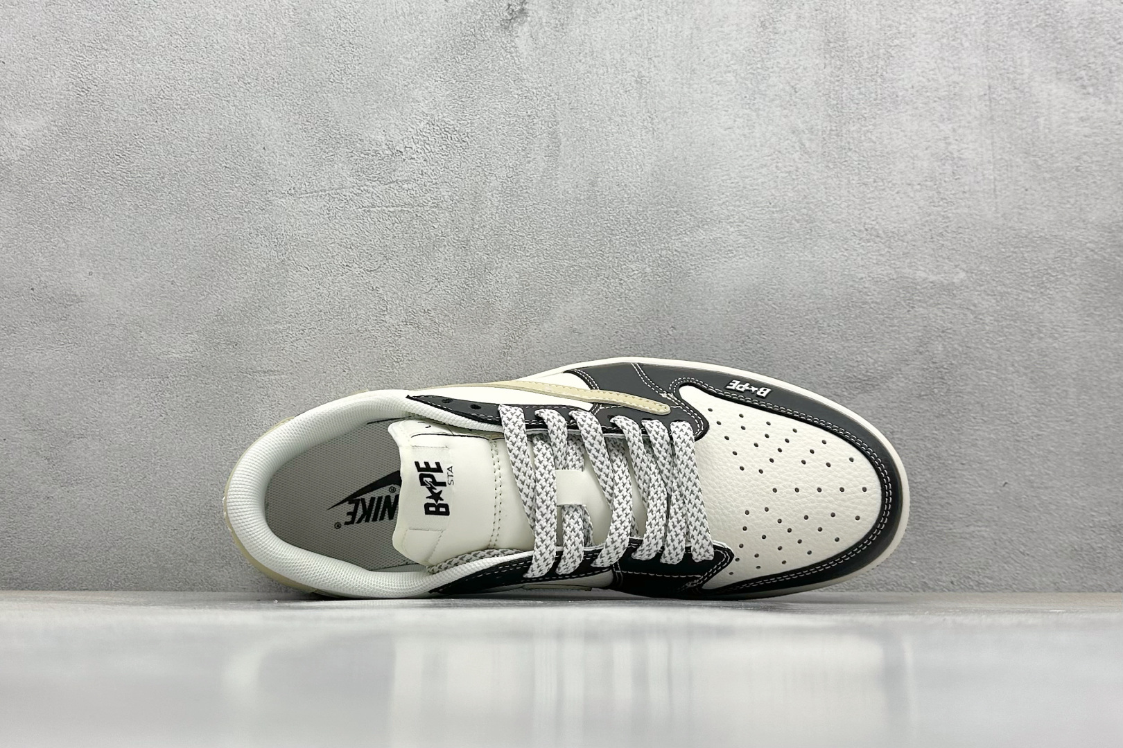 终端放店
XC版 Travis Scott x Fragment Design x Air Jorda