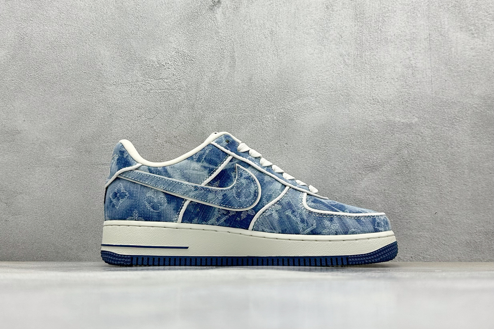  
SC版 Nike Air Force 1 Low 07 x Louis Vuitton 白蓝牛仔布
