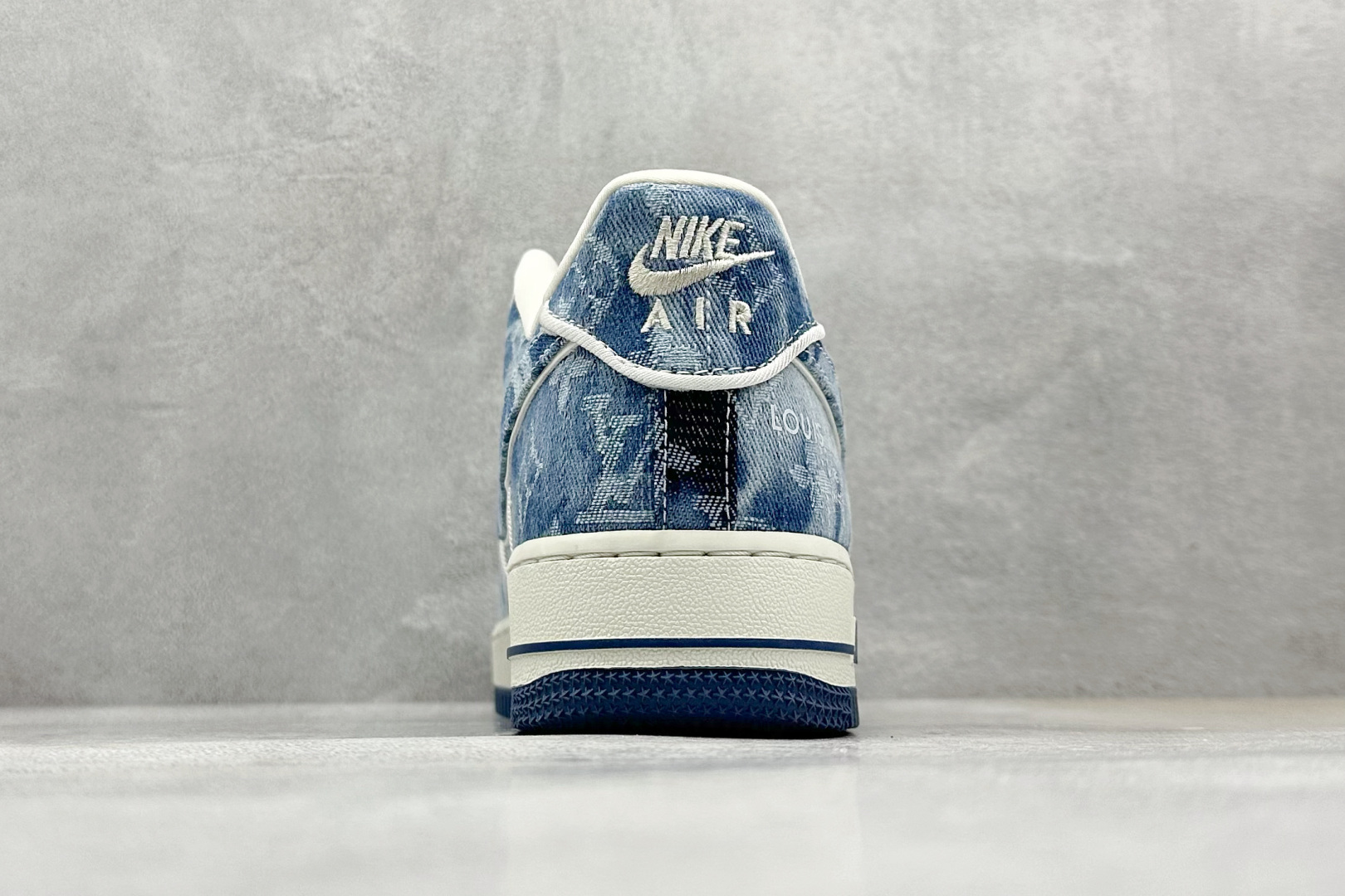  
SC版 Nike Air Force 1 Low 07 x Louis Vuitton 白蓝牛仔布
