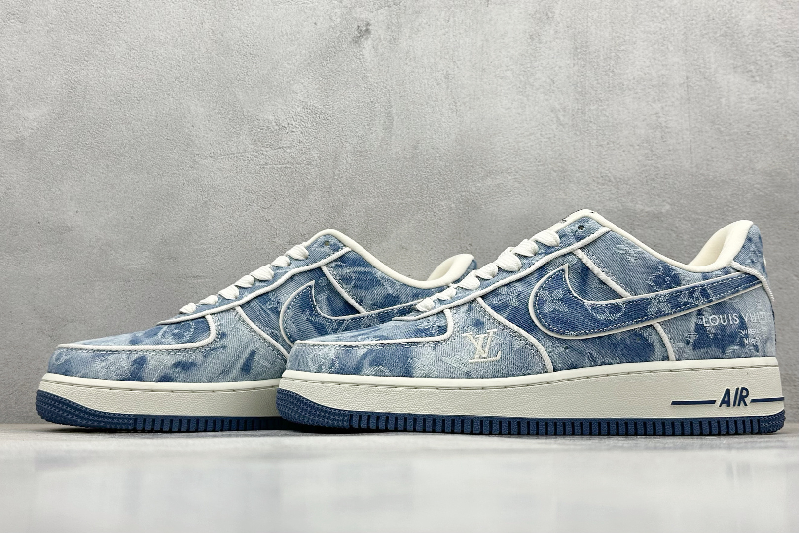  
SC版 Nike Air Force 1 Low 07 x Louis Vuitton 白蓝牛仔布
