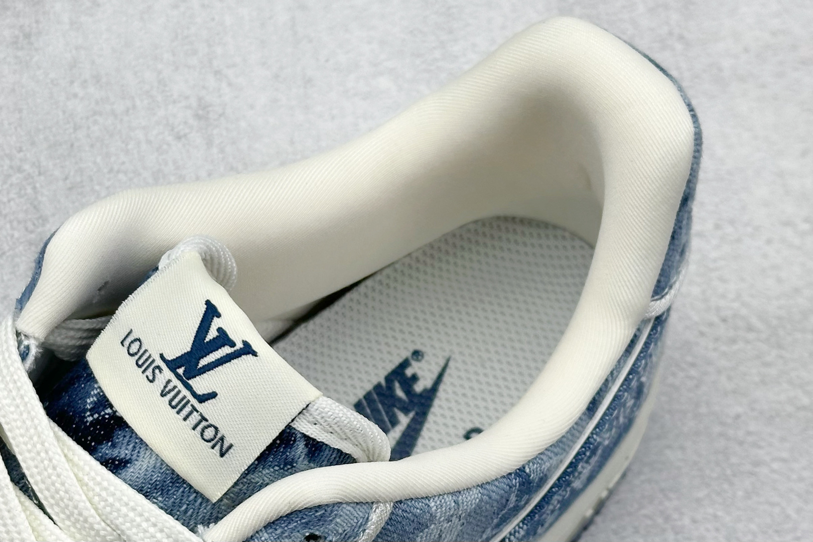  
SC版 Nike Air Force 1 Low 07 x Louis Vuitton 白蓝牛仔布

