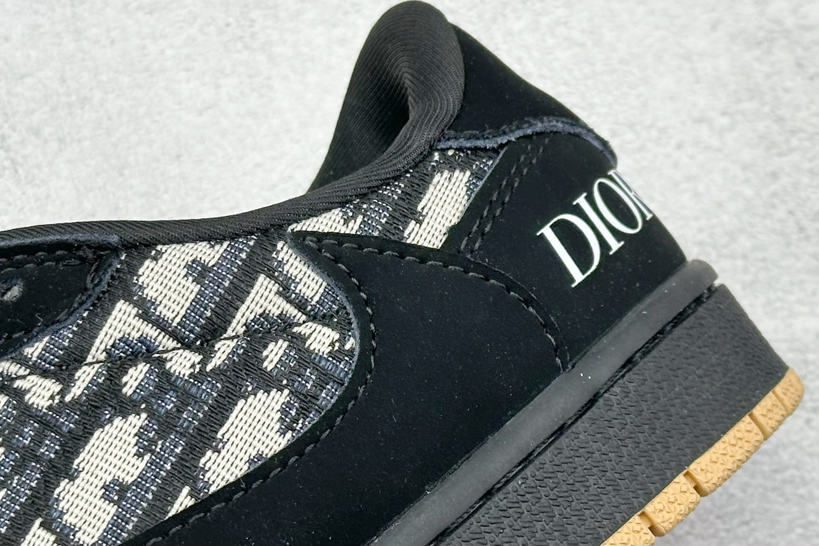 XC版 Travis Scott x Fragment Design x Air Jordan 1