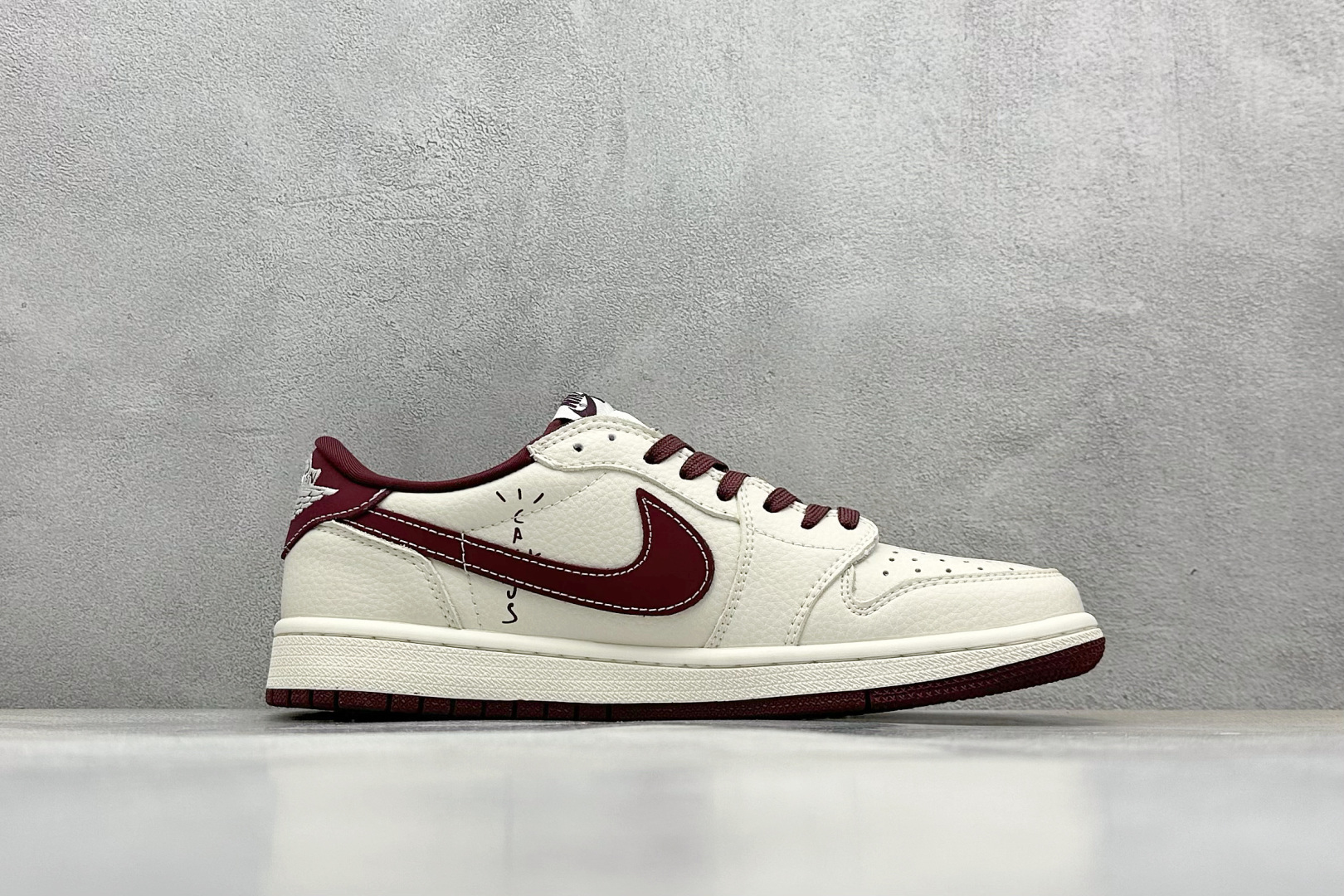 XC版 Travis Scott x Fragment Design x Air Jordan 1