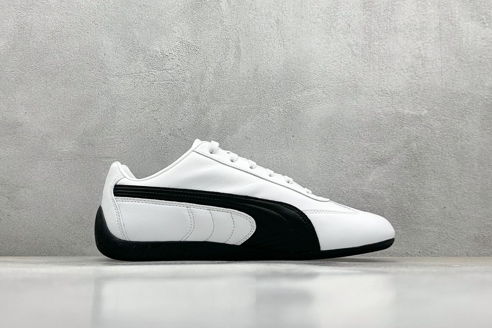  
S2 Puma Speedcat OG Sparco
彪马罗马阿莫尔系列 复古运动休闲赛车跑鞋 
全