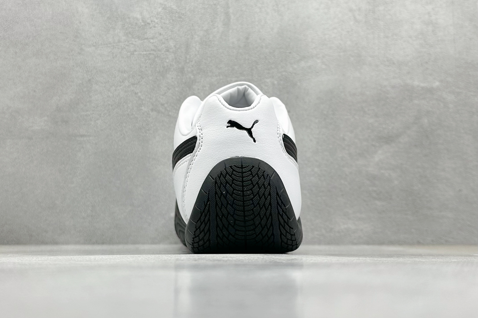  
S2 Puma Speedcat OG Sparco
彪马罗马阿莫尔系列 复古运动休闲赛车跑鞋 
全