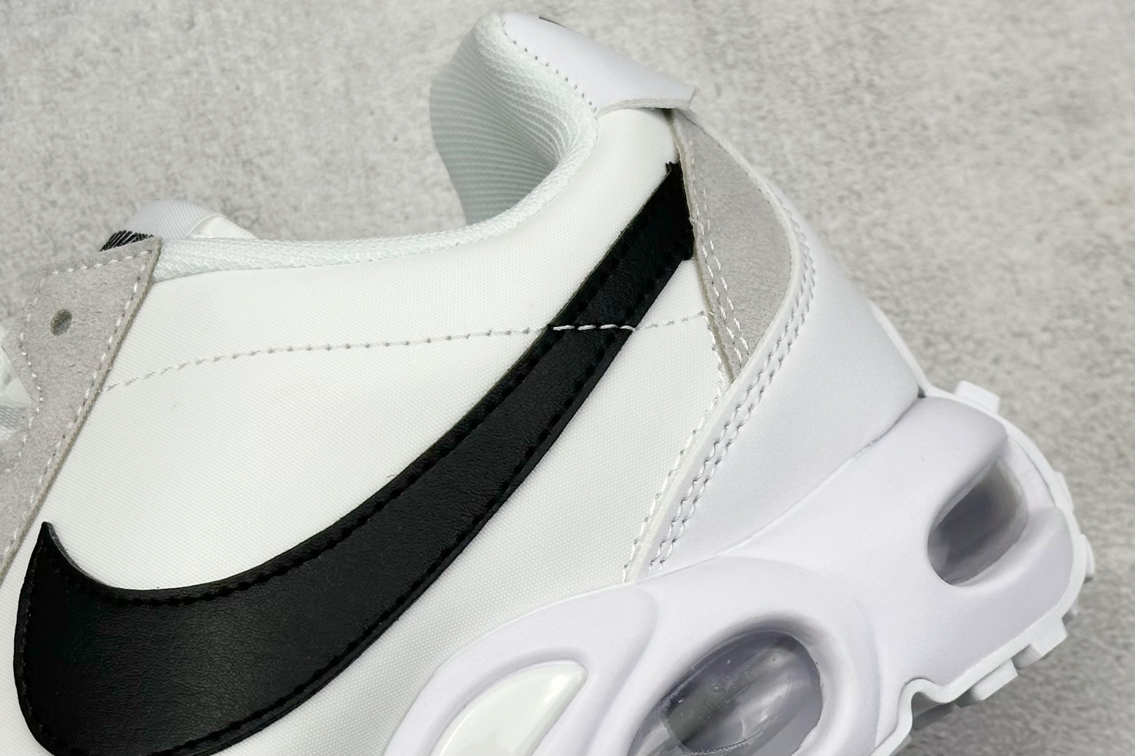 Nike Air Max Waffle SP: Retro Style with Modern Air Cushioning Comfort 10 cmp i1746595753808 8628 0 8