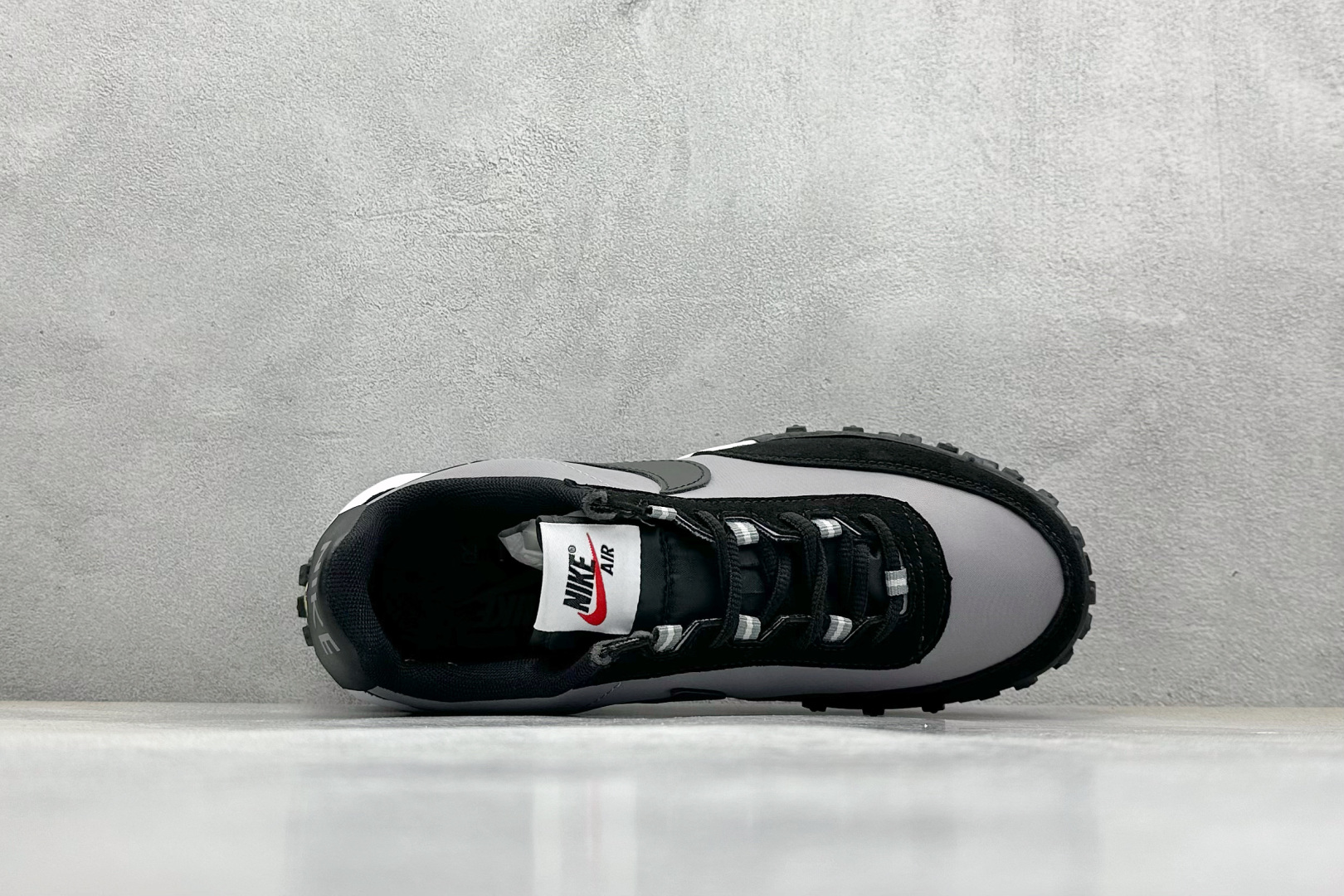 Nike Air Max Waffle SP: Retro Style with Modern Air Cushioning - FV6946 4 cmp i1746595896827 8517 0 2