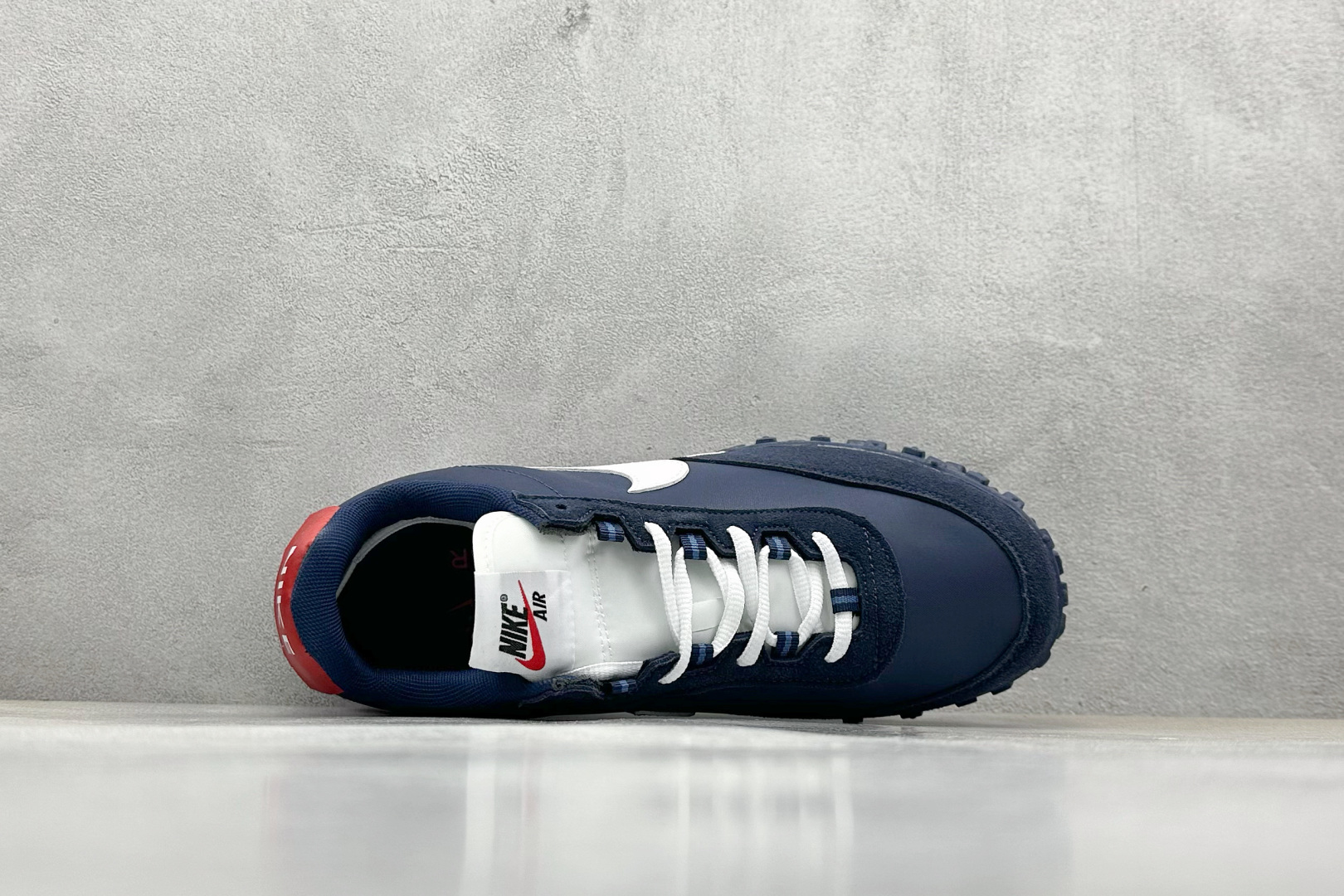 Nike Air Max Waffle SP Retro Cushioned Sneakers - FV6946 4 cmp i1746595943533 9072 0 2