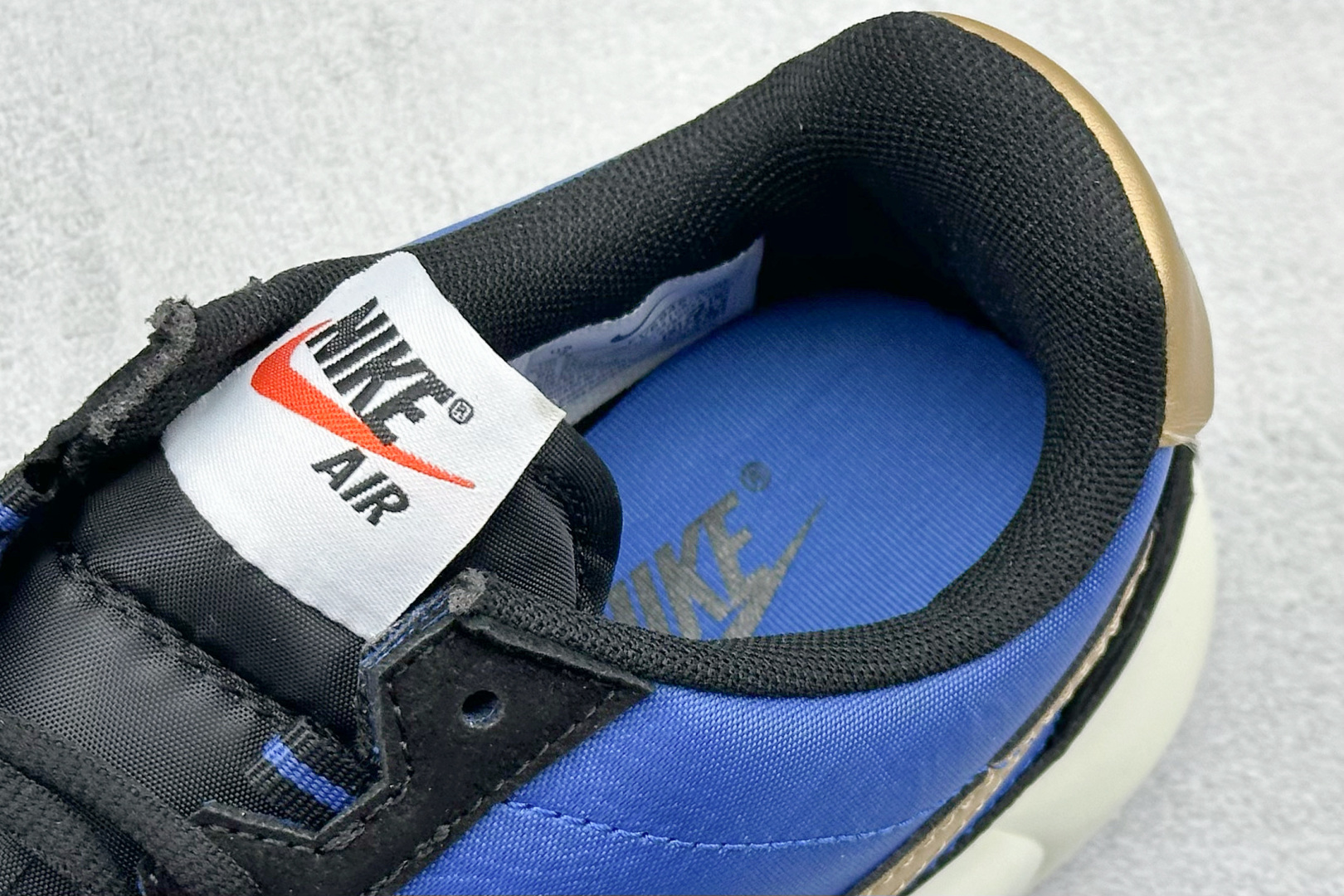 Nike Air Max Waffle SP Retro Running Shoes - FV6946 - Comfort & Style 9 cmp i1746595968052 5878 0 7