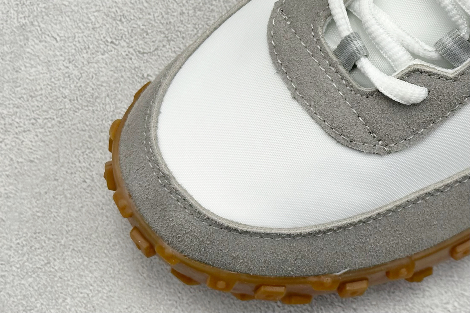 Nike Air Max Waffle SP Retro Cushioned Sneakers - FV6946 8 cmp i1746595990987 3692 0 6