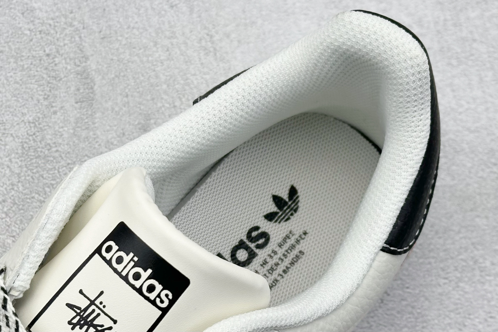240 AD Originals Superstar x Stussy 白黑满天星 SD6815