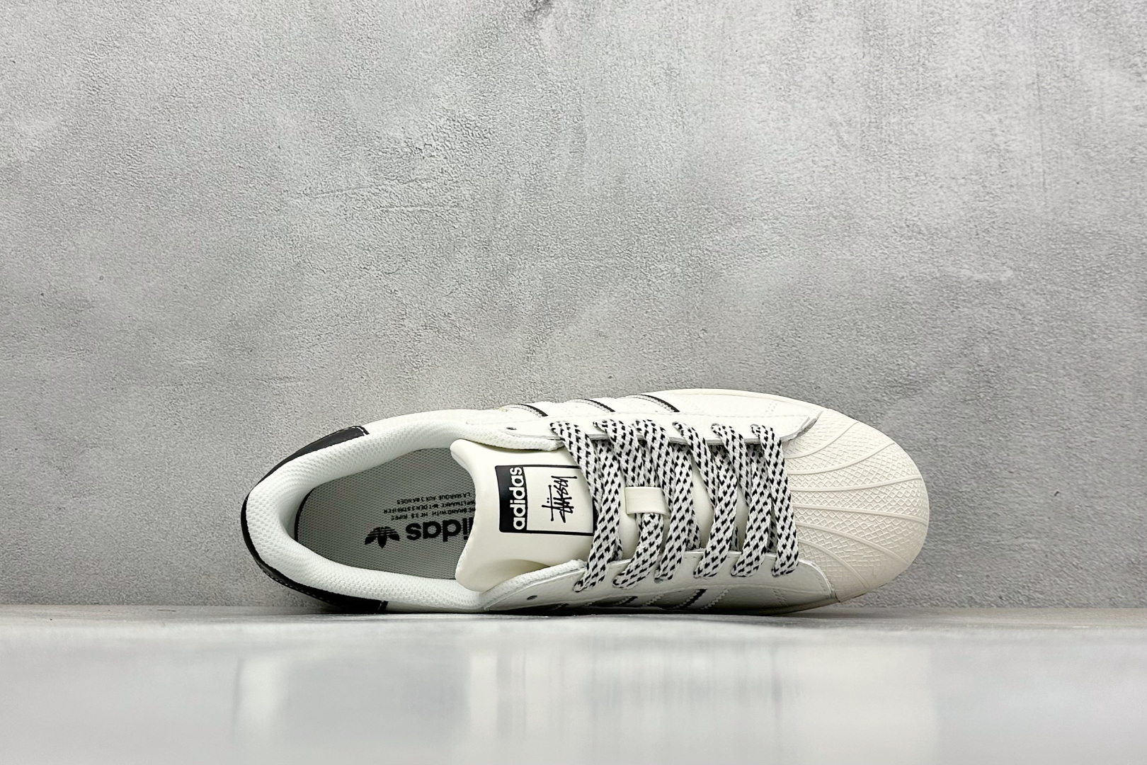 240 AD Originals Superstar x Stussy 白黑满天星 SD6815