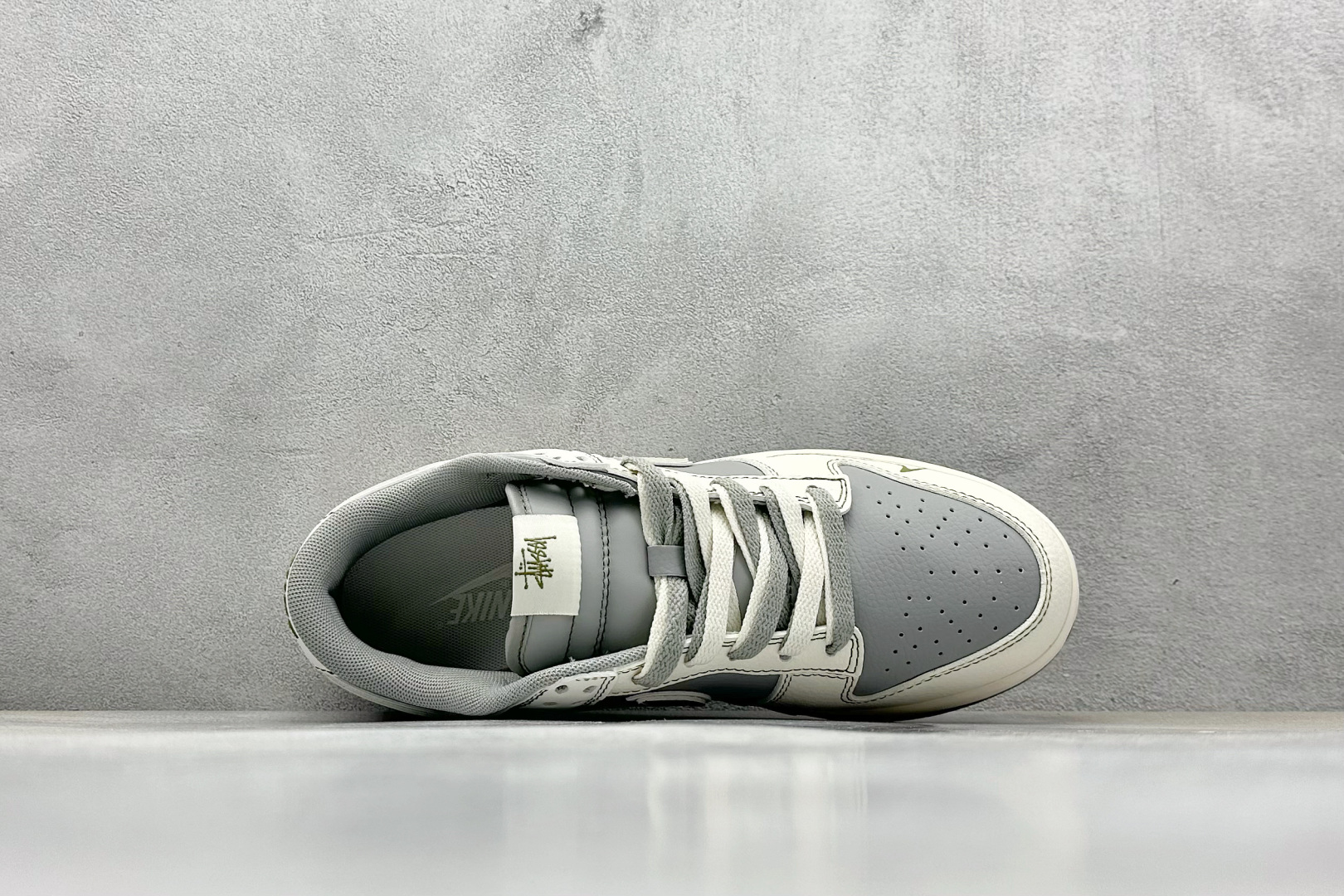 260 Nike SB Dunk Low x Stussy 白灰绿小钩双鞋带 XF8698-086
