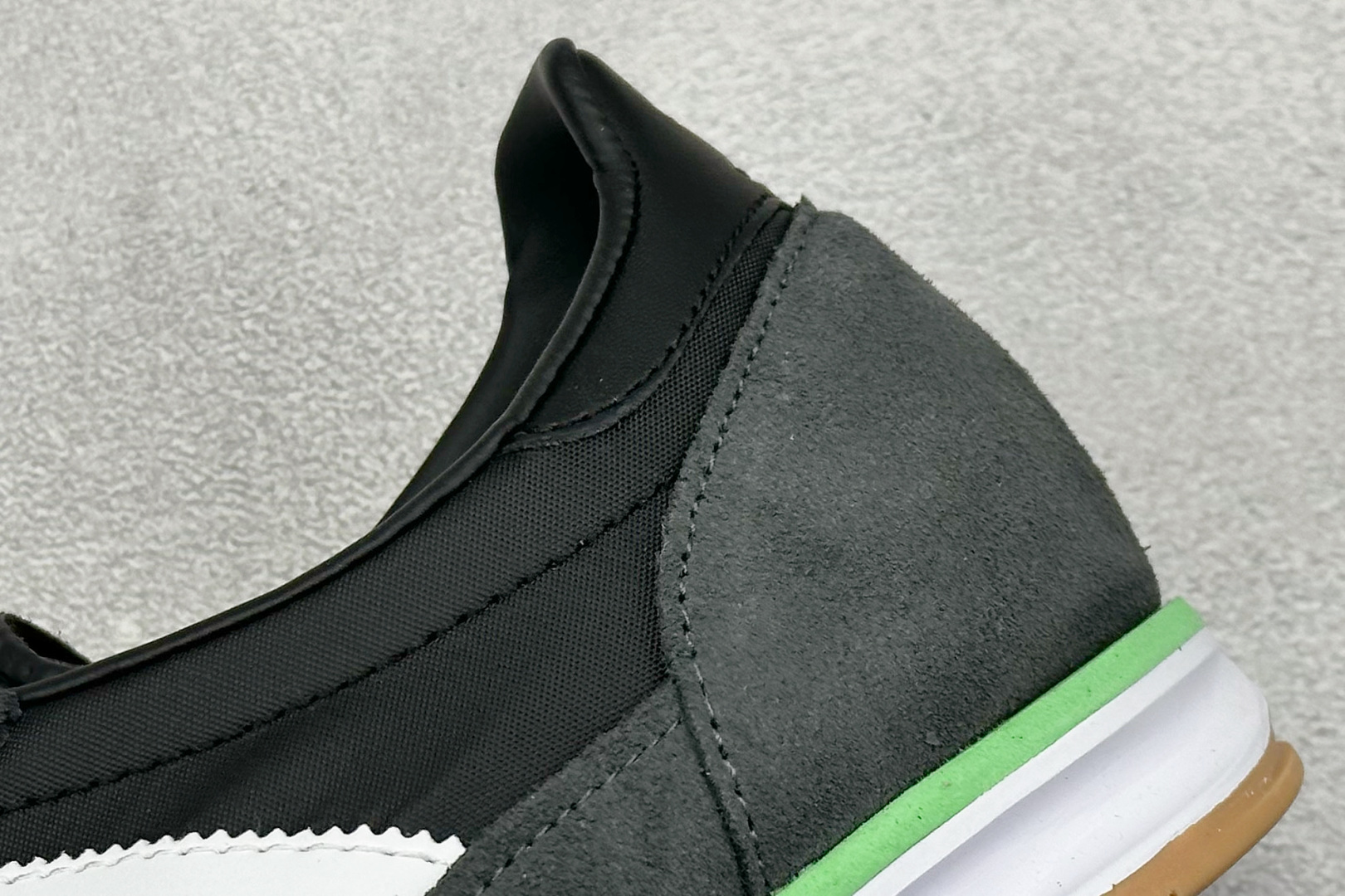 Adidas Originals SL 72 阿迪经典复古慢跑鞋 JH7390