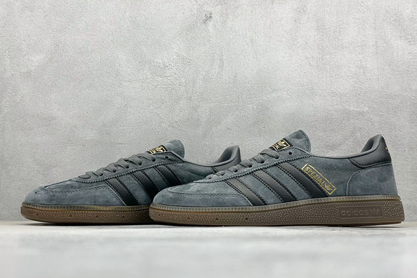 160 AD Handball Spezial 经典款 复古休闲板鞋 GY9420
