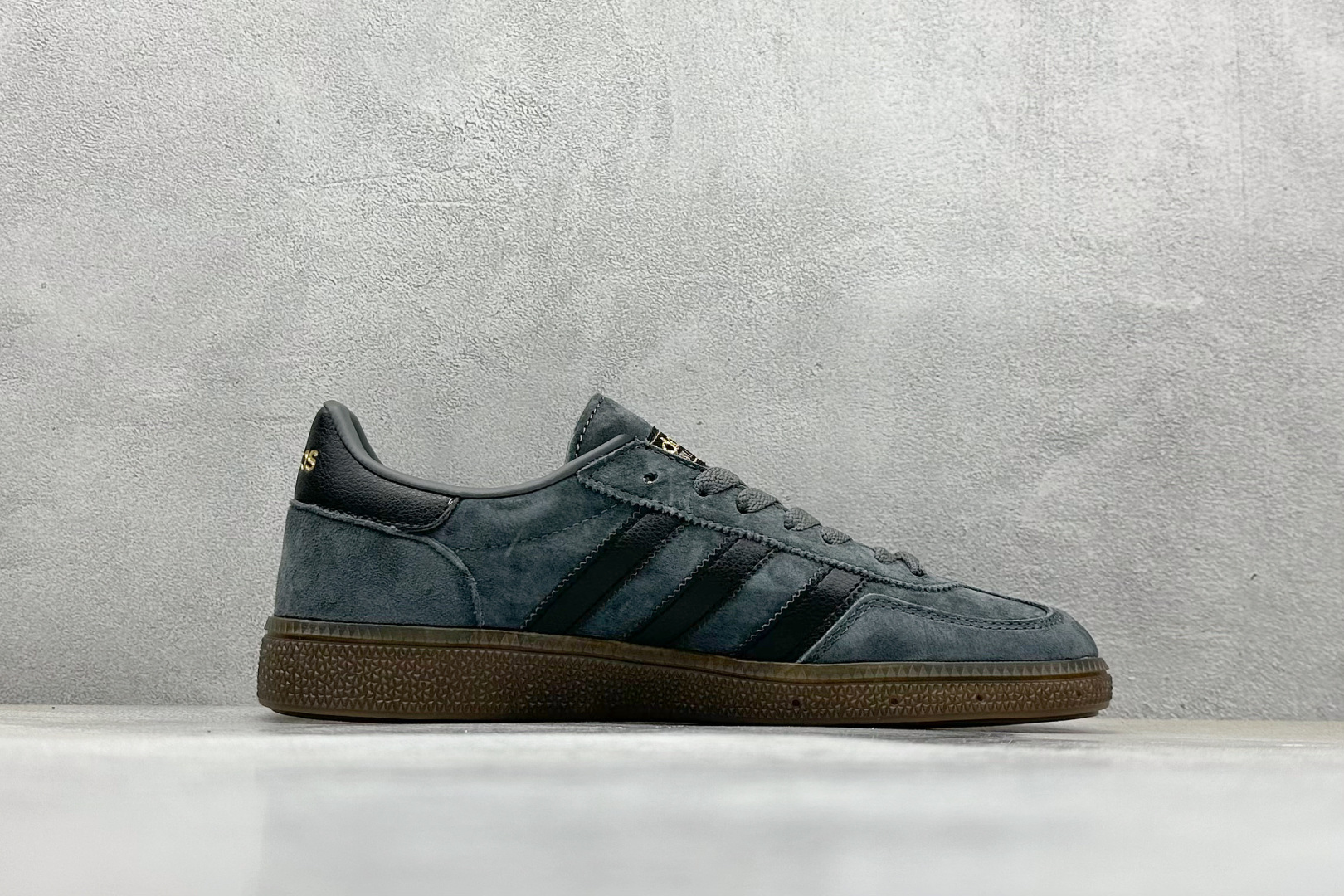 160 AD Handball Spezial 经典款 复古休闲板鞋 GY9420