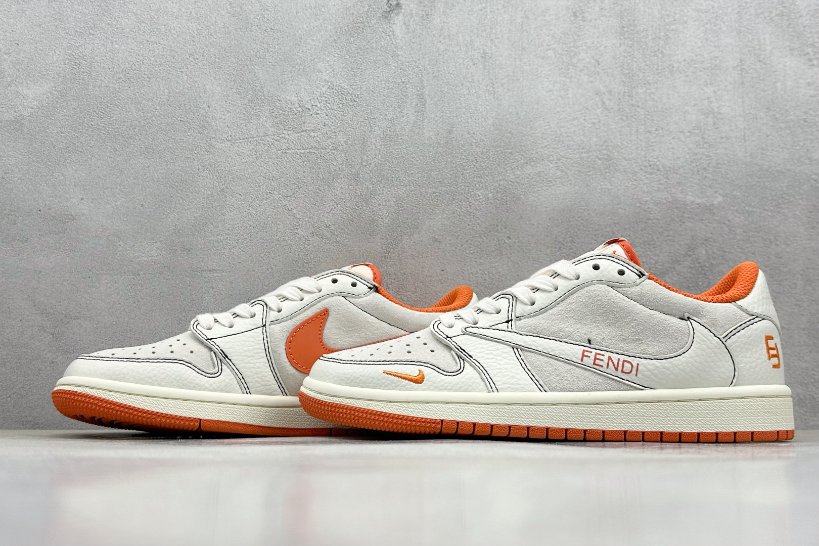 280 SC版 Air Jordan 1 Low AJ1 乔1 芬迪联名 低帮文化休闲板鞋 XZ5749-002